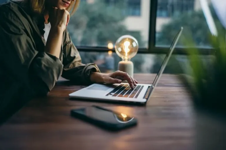 A recent Employment Tribunal case has raised questions around workplace surveillance, fair disciplinary processes and employee privacy