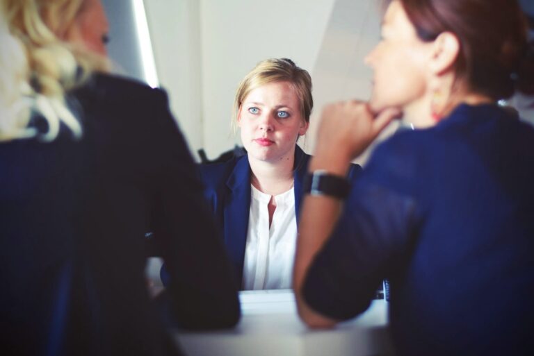 Work meeting between 3 women