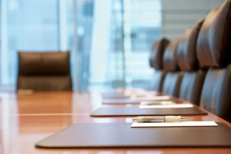 Employment Tribunal claims have risen sharply in recent years, driven by increasing employee awareness of workplace rights, ongoing economic pressures and a rapidly evolving employment law landscape